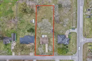 909 Tarpey Rd, Texas City, TX 77591 - Photo 6