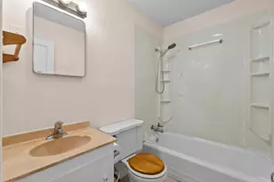 909 Tarpey Rd, Texas City, TX 77591 - Photo 16