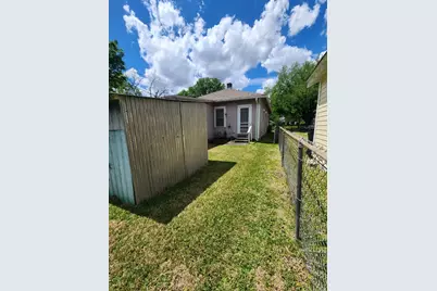 4008 Norhill Boulevard, Houston, TX 77009 - Photo 8