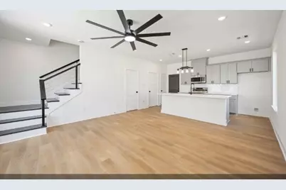 4501 Newberry Street #B, Houston, TX 77051 - Photo 6