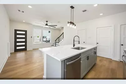 4501 Newberry Street #B, Houston, TX 77051 - Photo 4