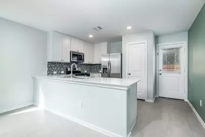 14825 North Ascot Bend Circle, Conroe, TX 77306 - Photo 2