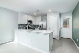 14825 N Ascot Bnd Cir, Conroe, TX 77306 - Photo 2