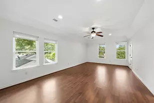 11211 Greenwillow St, Houston, TX 77035 - Photo 28