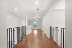11211 Greenwillow St, Houston, TX 77035 - Photo 26