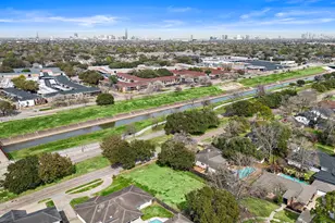 5531 S Braeswood Blvd, Houston, TX 77096 - Photo 8