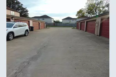 12300 Brookglade Circle #74, Houston, TX 77099 - Photo 4