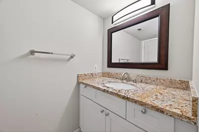 1114 Augusta Drive #10, Houston, TX 77057 - Photo 10