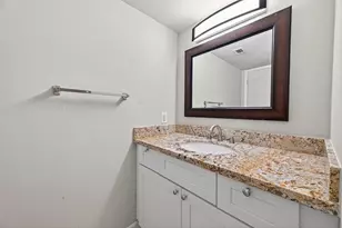 1114 Augusta Dr, Houston, TX 77057 - Photo 10