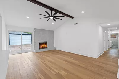 10730 Wickersham Lane, Houston, TX 77042 - Photo 28