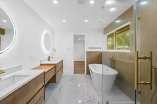 10730 Wickersham Ln, Houston, TX 77042 - Photo 44