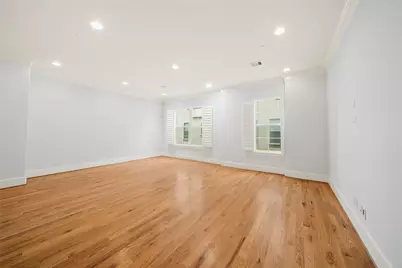 4031 Bellefontaine Street #117, Houston, TX 77025 - Photo 4