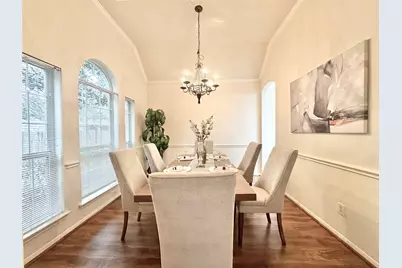 4903 Falls Circle, Missouri City, TX 77459 - Photo 2