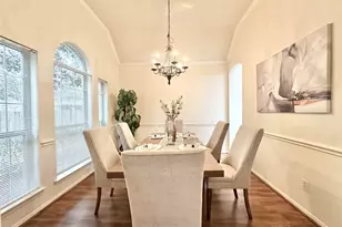 4903 Falls Cir, Missouri City, TX 77459 - Photo 2