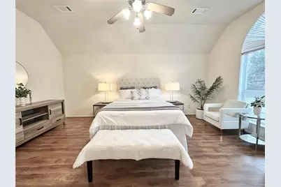 4903 Falls Circle, Missouri City, TX 77459 - Photo 10