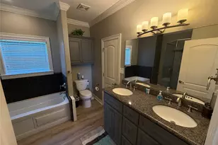 3180 Gulf Castle Dr, Crystal Beach, TX 77650 - Photo 24