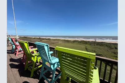 3180 Gulf Castle Drive, Crystal Beach, TX 77650 - Photo 10