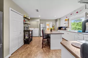 202 Sweed St, Brenham, TX 77833 - Photo 8