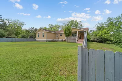 202 Sweed Street, Brenham, TX 77833 - Photo 1