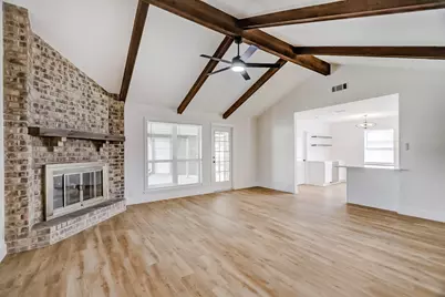 662 Birchwood Drive, Port Neches, TX 77651 - Photo 8