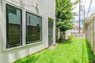 711 W Clay St, Houston, TX 77019 - Photo 46