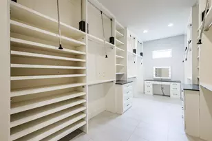 711 W Clay St, Houston, TX 77019 - Photo 40