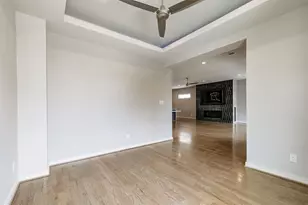 711 W Clay St, Houston, TX 77019 - Photo 24