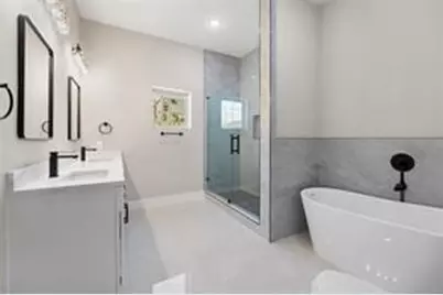 2615 Piemonte Avenue Cir, Spring City, TX 77388 - Photo 8