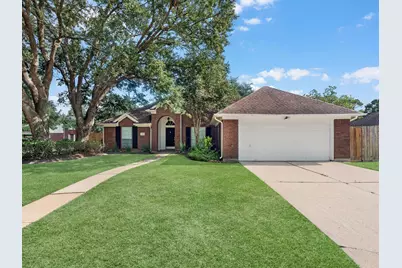 1316 Danielle Lane, Pearland, TX 77581 - Photo 1