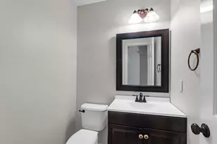 1316 Danielle Ln, Pearland, TX 77581 - Photo 16
