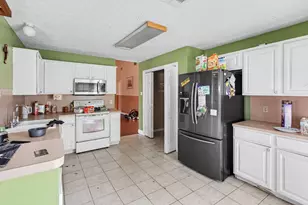 13415 Lake Breeze Ln, Willis, TX 77318 - Photo 10