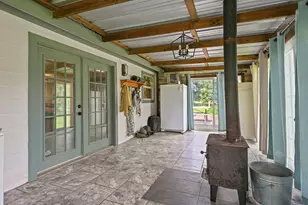 14657 County Rd 229, Bedias, TX 77831 - Photo 20