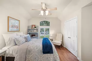 62 S Warbler Bend Cir, The Woodlands, TX 77382 - Photo 8