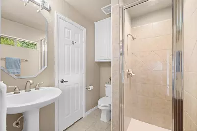 62 S Warbler Bend Circle, The Woodlands, TX 77382 - Photo 12