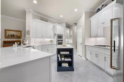 62 S Warbler Bend Circle, The Woodlands, TX 77382 - Photo 22