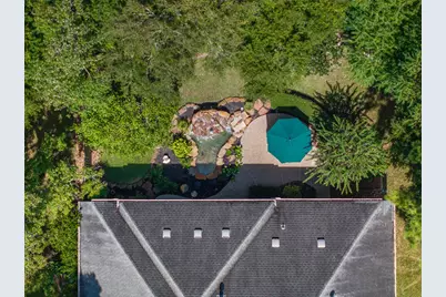 62 S Warbler Bend Circle, The Woodlands, TX 77382 - Photo 36