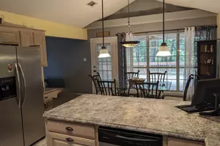216 N Lake Dr, Livingston, TX 77351 - Photo 12