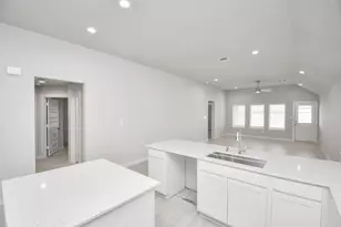 101 Tanner Vis Ct, Dayton, TX 77535 - Photo 12