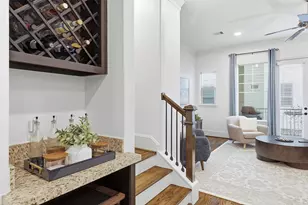 2411 Beall St, Houston, TX 77008 - Photo 26