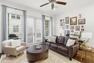 2411 Beall St, Houston, TX 77008 - Photo 28