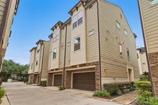 2411 Beall St, Houston, TX 77008 - Photo 2
