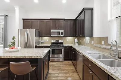 2411 Beall Street, Houston, TX 77008 - Photo 20