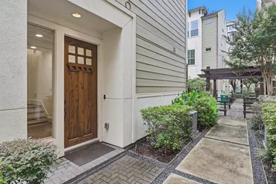 2411 Beall Street, Houston, TX 77008 - Photo 4