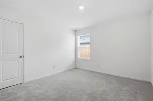 2327 Still Bend Ln, League City, TX 77573 - Photo 14