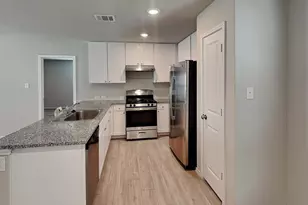 7307 Cultivator Way, San Antonio, TX 78252 - Photo 6