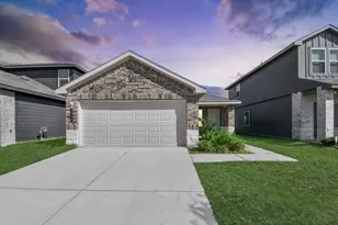 1930 Legacy Hills Dr, Houston, TX 77067 - Photo 1