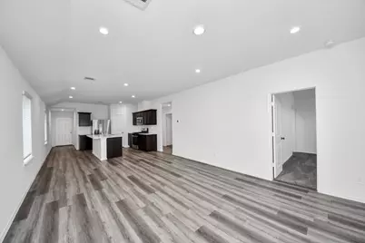 1930 Legacy Hills Drive, Houston, TX 77067 - Photo 22