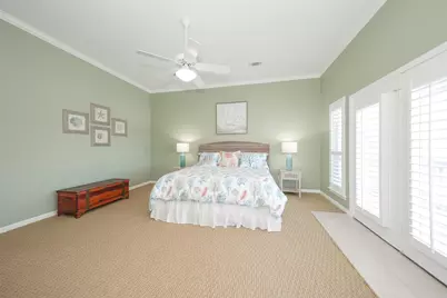 543 Sunset Circle, Galveston, TX 77554 - Photo 18
