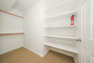 543 Sunset Cir, Galveston, TX 77554 - Photo 22