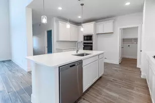 2405 Seaglass Ter Dr, Katy, TX 77493 - Photo 12